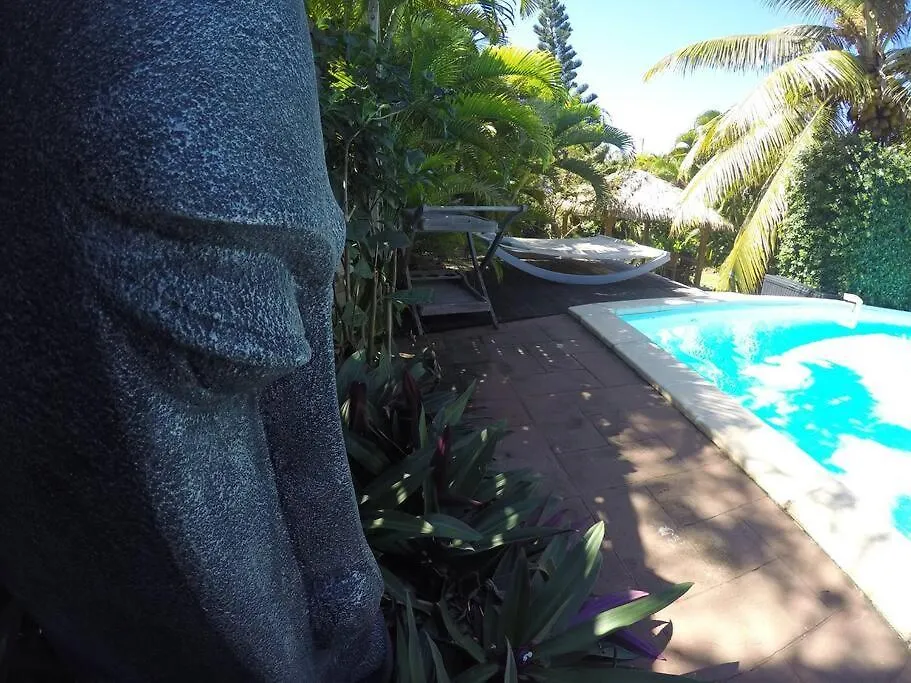 Rare : Bungalow Bois Avec Piscine Privee , Gite Ti Plaisir Le Moule 0*,  Guadeloupe